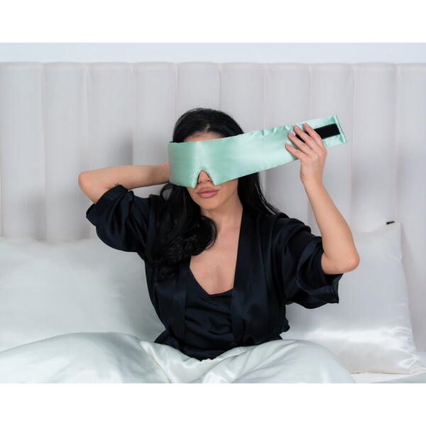 Silkd Masca de dormit blackout 3D matase verde menta